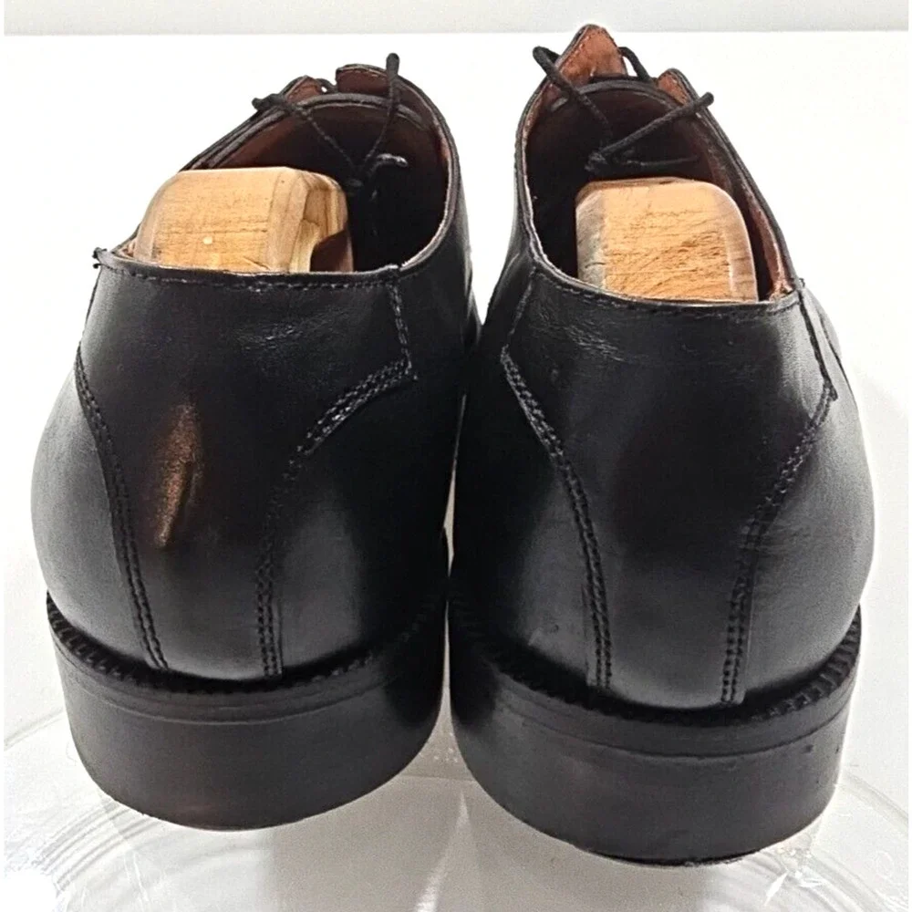 Jason & Justin Collection ~Men's Size 9.5~ Black Leather Dress Oxford Shoes.